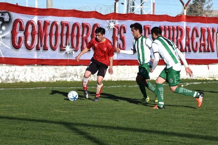 Huracán encontró efectividad en Jeremías Asencio y se mantiene como líder con puntaje ideal.