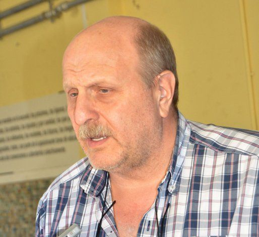 El comodorense César Herrera es el nuevo presidente de la UCR en Chubut. Se impuso a Raúl Barneche por 29 votos contra 28.