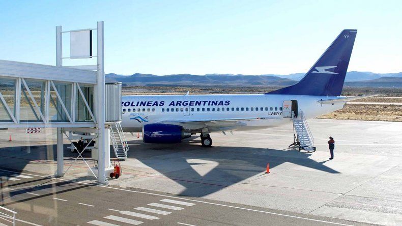 Denuncian que llevaran para Córdoba el Centro de Control Aér Denuncian que llevaran para Córdoba el Centro de Control Aér